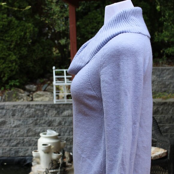 By Anthropologie women's sweater in size M - Picture 5 of 8